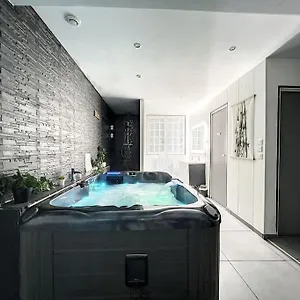 https://loft-avec-jacuzzi-et-sauna.inbrittany.com