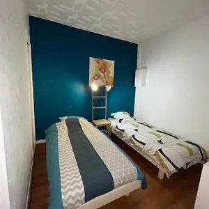 https://studio-n2-avec-patio-en-plein-cur-de-la-ville.midi-pyreneeshotels.com